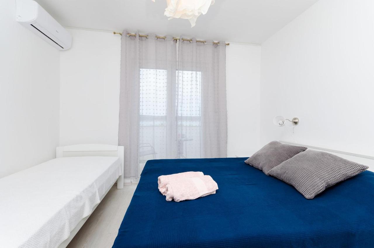 Apartments And Rooms Bianca Barbat na Rabu Экстерьер фото