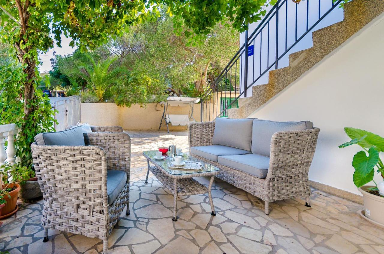 Apartments And Rooms Bianca Barbat na Rabu Экстерьер фото