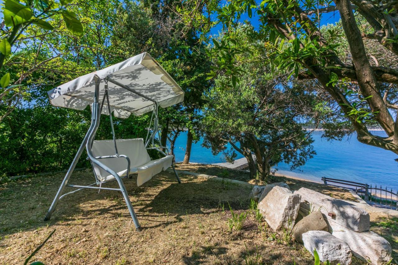 Apartments And Rooms Bianca Barbat na Rabu Экстерьер фото