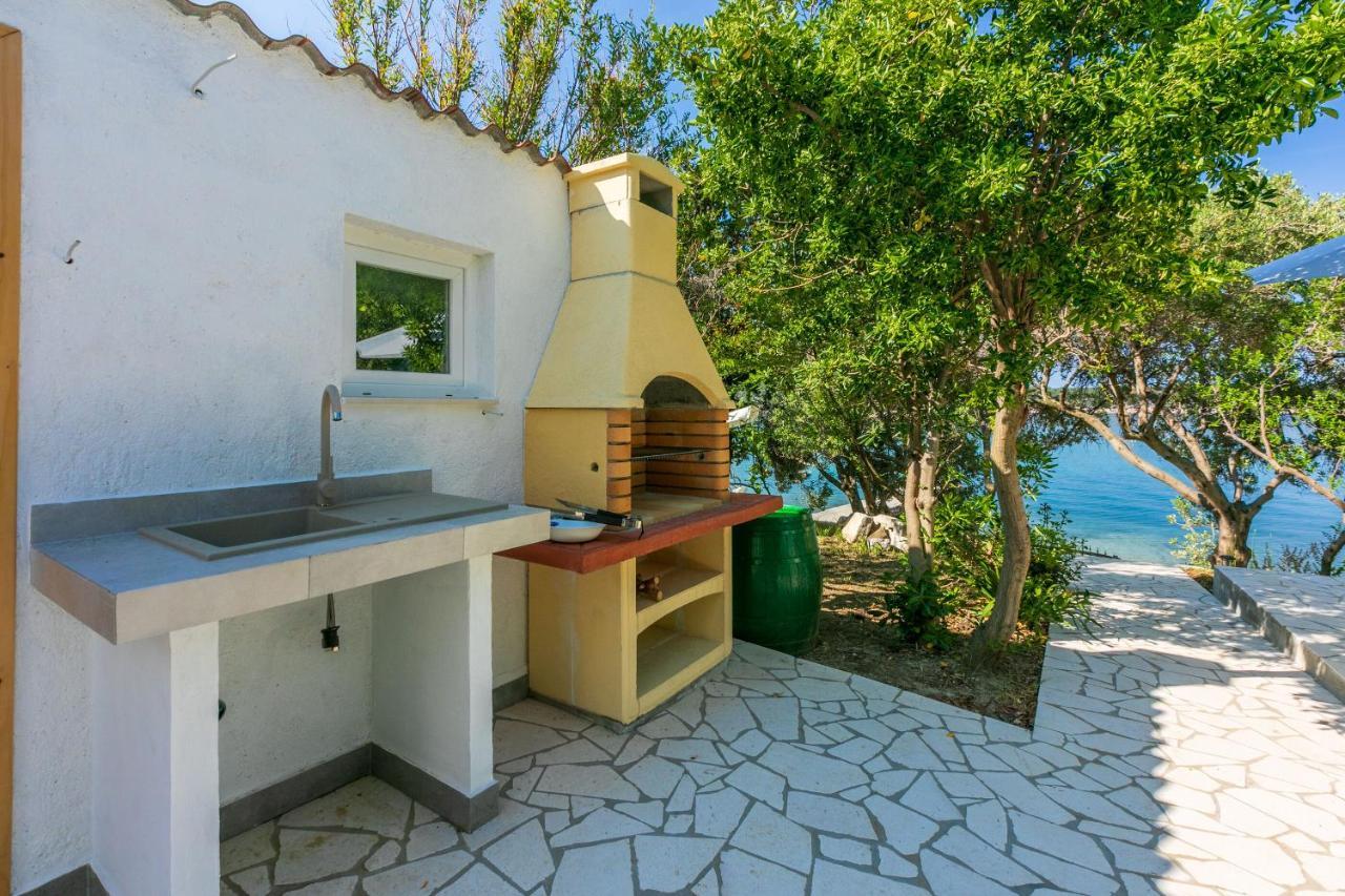 Apartments And Rooms Bianca Barbat na Rabu Экстерьер фото