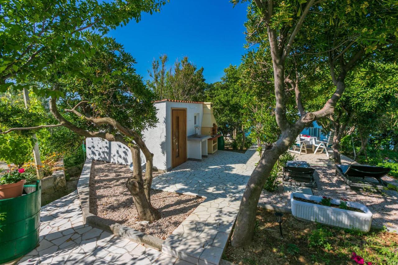 Apartments And Rooms Bianca Barbat na Rabu Экстерьер фото