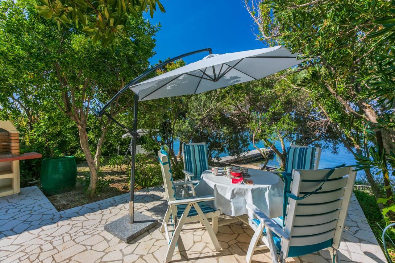 Apartments And Rooms Bianca Barbat na Rabu Экстерьер фото